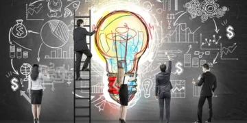 Top 7 Fractional Leadership Services That SMBs Are Raving About