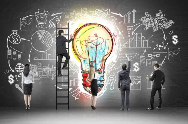 Top 7 Fractional Leadership Services That SMBs Are Raving About