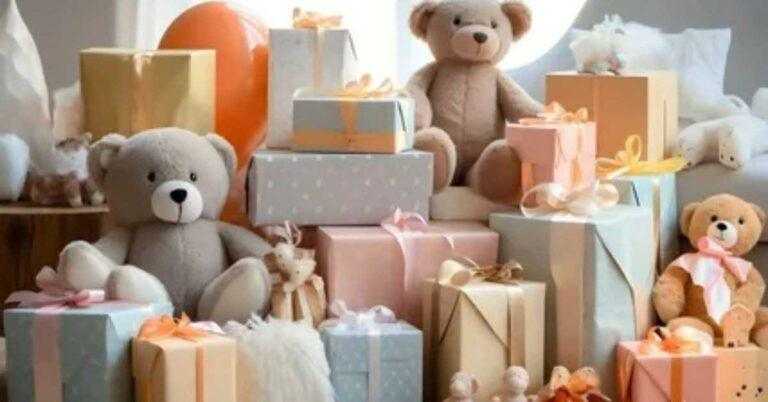 New Baby Gifts for Boys and Girls: Top Trends of the Year