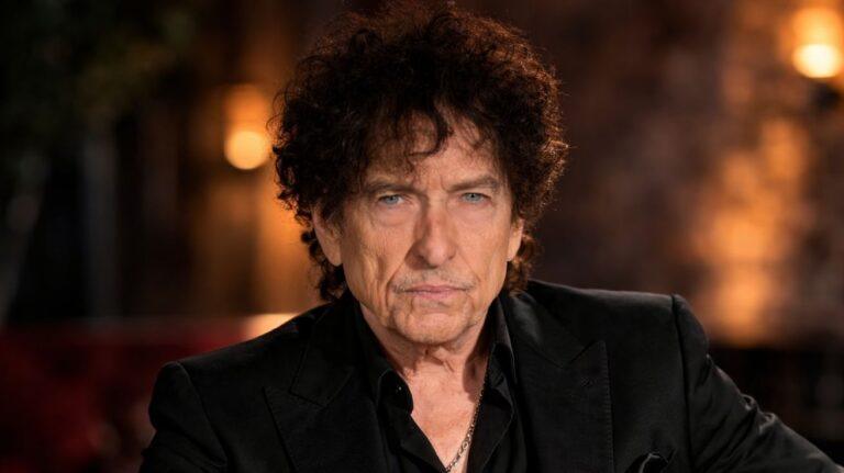 Bob Dylan Age, Life Story, Family and Career Highlights
