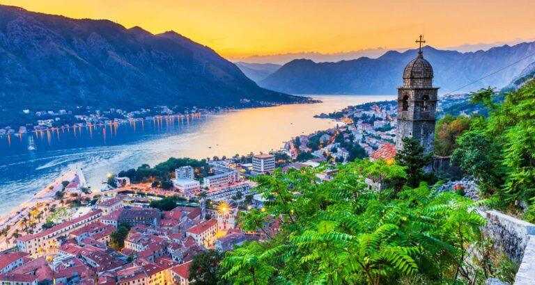 boka-bay-sunset